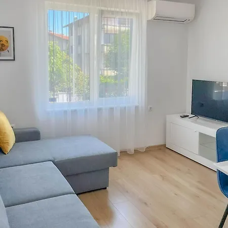 Tiana 公寓 茨雷沃